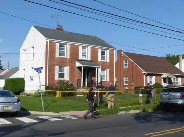 Woman found fatally shot in Hamilton apartment