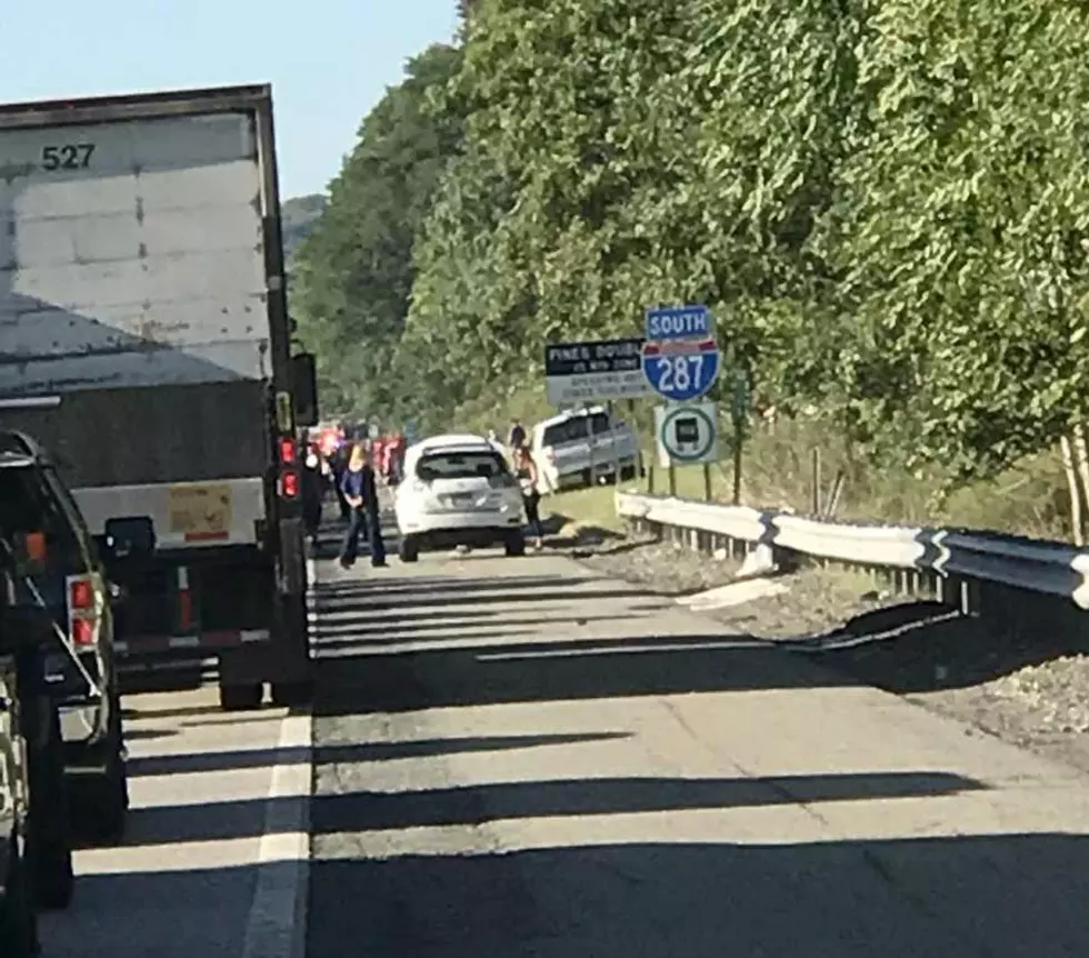 2 die on Route 287 in separate Saturday morning incidents