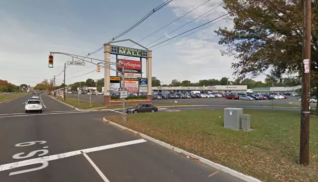 Woman killed crossing Route 9 in Freehold