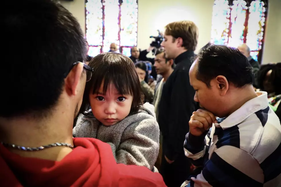 Judge halts deportation of immigrants in NJ church sanctuary