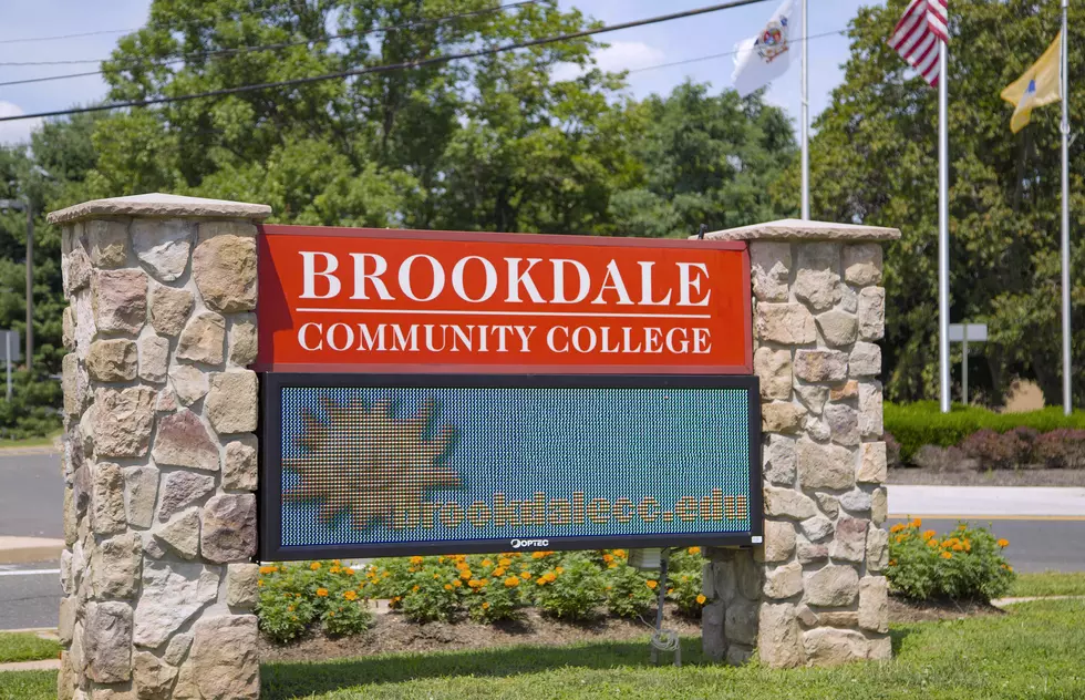 Brookdale students can now benefit from on-campus social worker