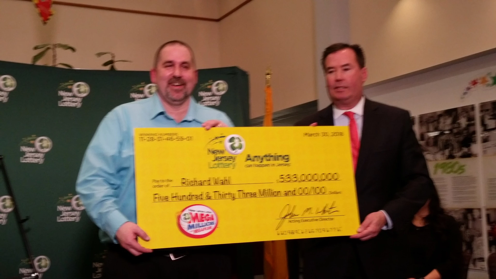 guy who won the $533M Mega Millions jackpot