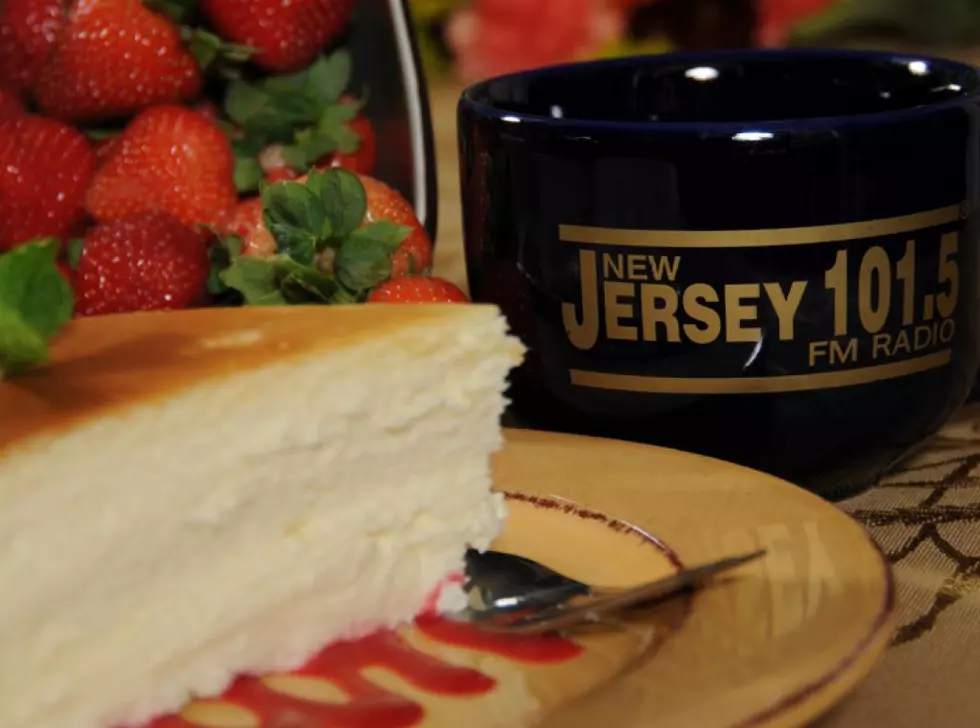 Big Joe&#8217;s Cheesecake with Jersey Fresh Strawberries