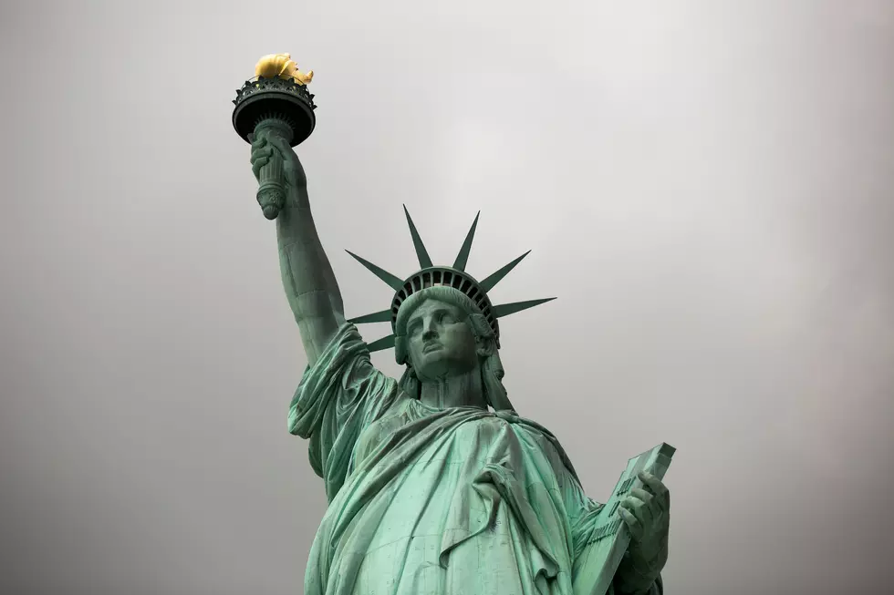 What the Statue of Liberty would look like with original coloring