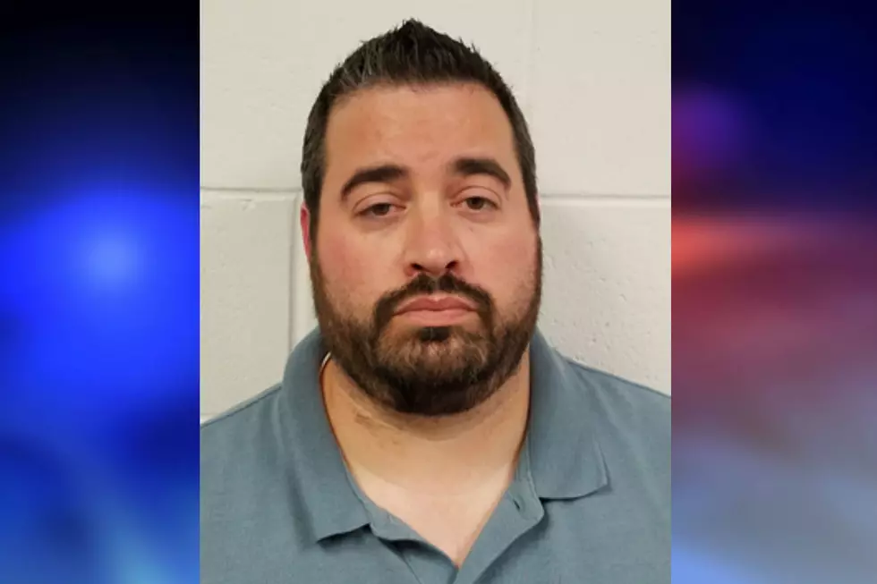 NJ teacher charged with trying to meet 14-year-old for sex