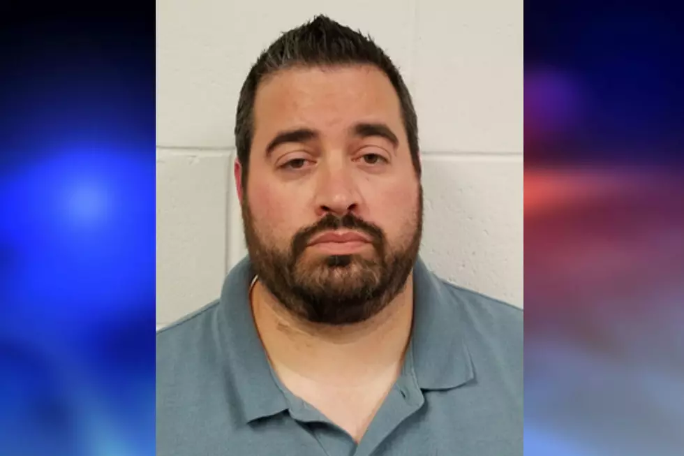 Camden County Teacher Charged with Trying to Meet 14-year-old for Sex