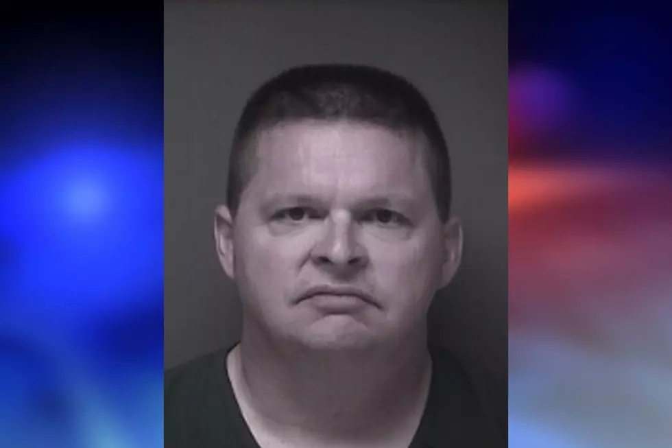 Monmouth SWAT leader arrested, charged with luring child
