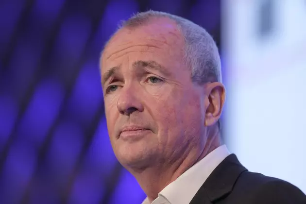 Murphy: I&#8217;m still proud we hired official who took bribes