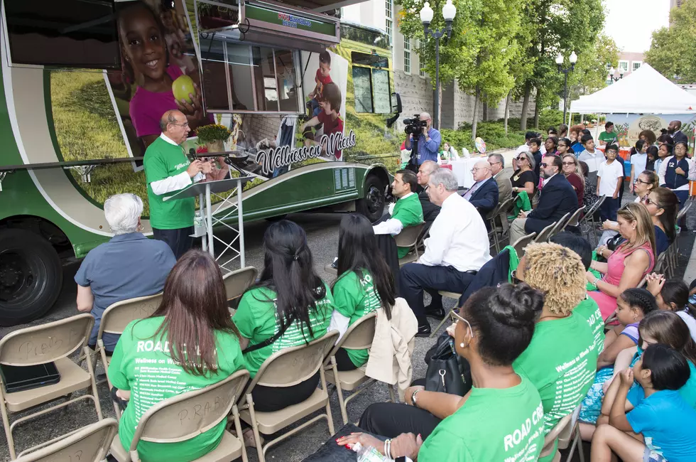 RWJBarnabas’ mobile nutrition education vehicle launches NJ tour