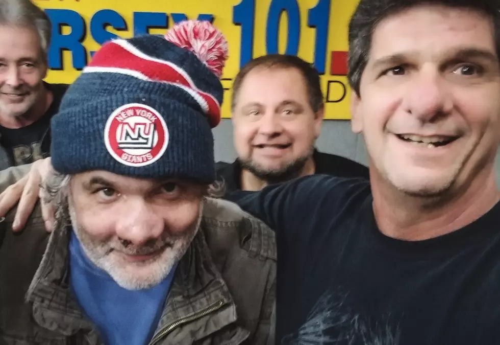 &#8216;Great to be home!&#8217; — Artie Lange out of rehab