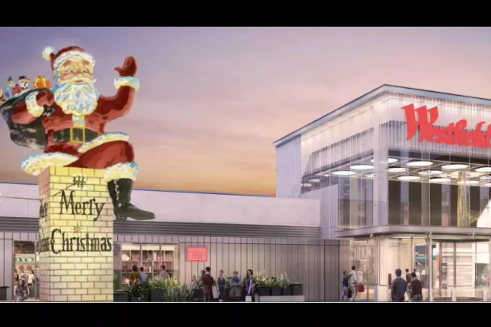 ‘Big Santa’ returns after 30 years to Garden State Plaza mall