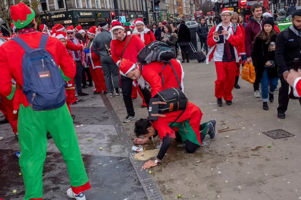 Hoboken Santacon: Cops bust public urinators — and it&#8217;s not even noon!