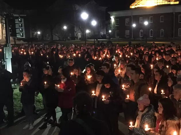 &#8216;I can&#8217;t do anything except pray&#8217; — TCNJ vigil for victims of deadly crash