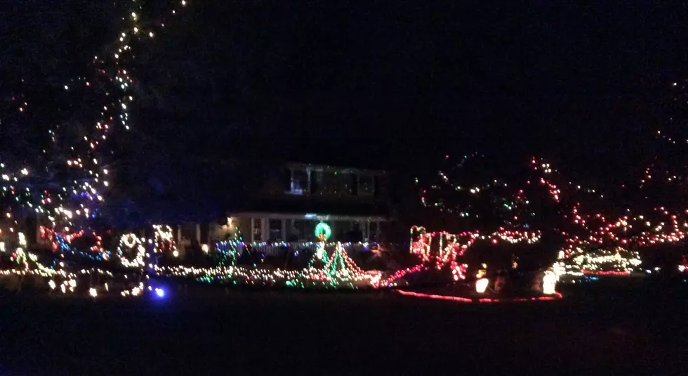 Craig Allen&#8217;s neighbors: Christmas Lights competition continues