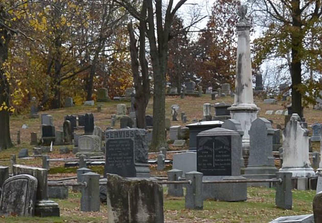400 bodies found in unmarked graves in South River