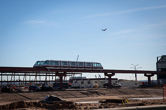 Murphy Calls for $2.1B Replacement for Newark Airport Monorail