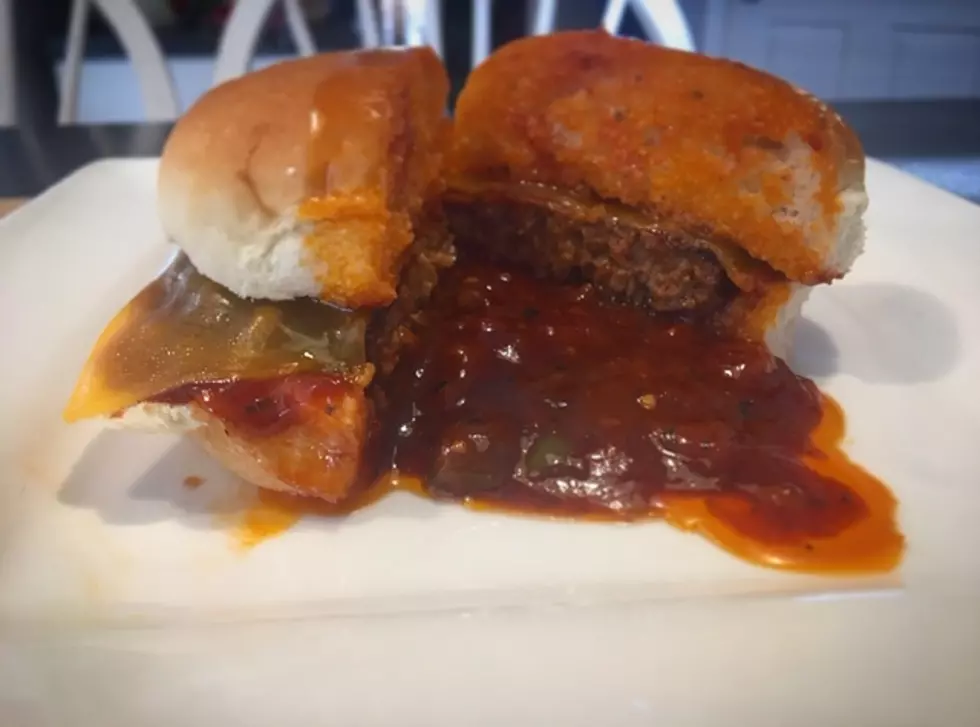 Foodie Friday: Eric Scott’s SUPER BBQ burgers
