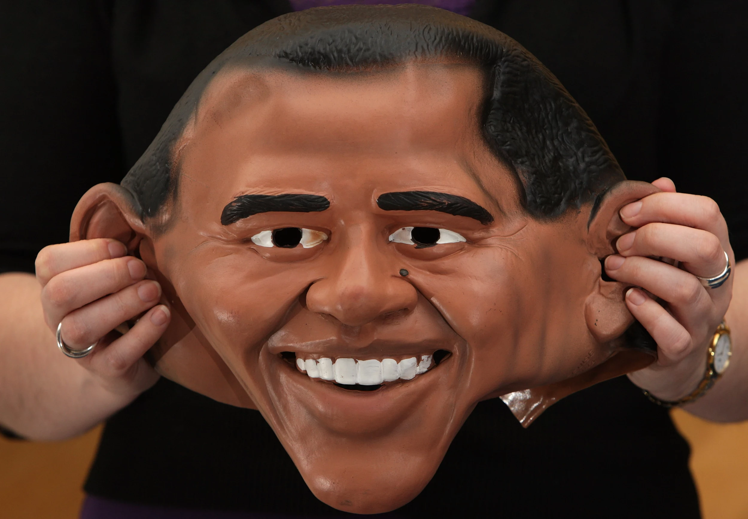 Stupid over teacher's 'racist' Obama mask