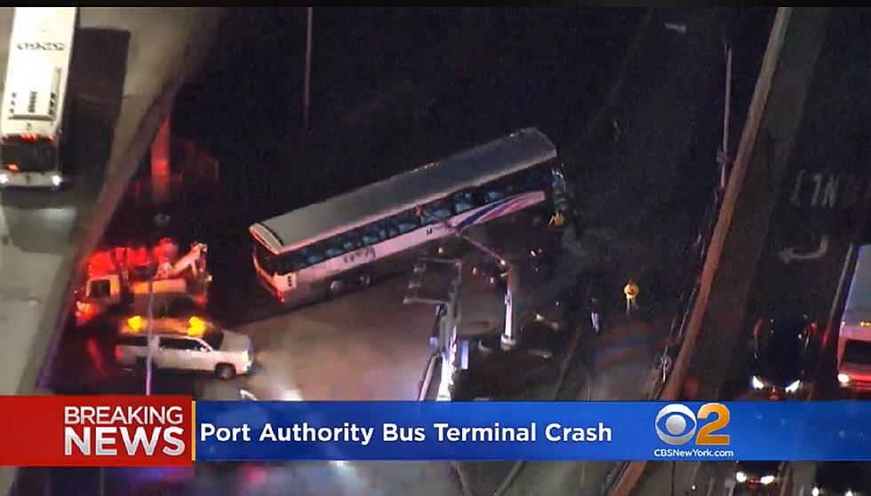 NJ Transit bus hits Jersey barrier at Port Authority Bus Terminal