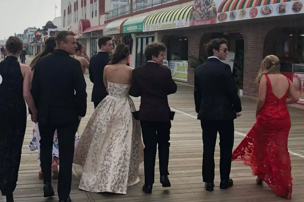 NJ’s Gaten Matarrazo of ‘Stranger Things’ at the Shore for prom