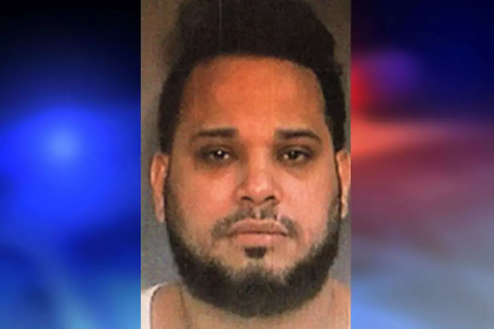 Elvis Rafael Cabrera-Vasquez is wanted by ICE in New Jersey.