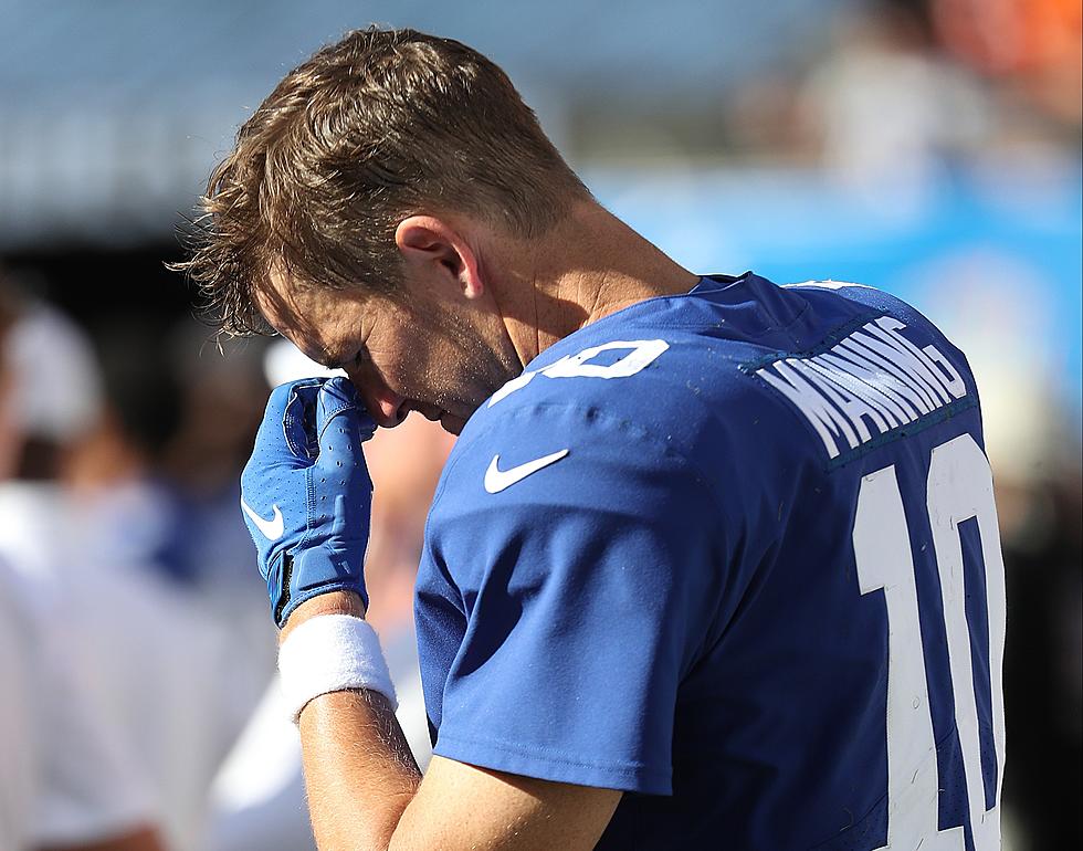 Giants right to bench Eli, but wronged him in the end