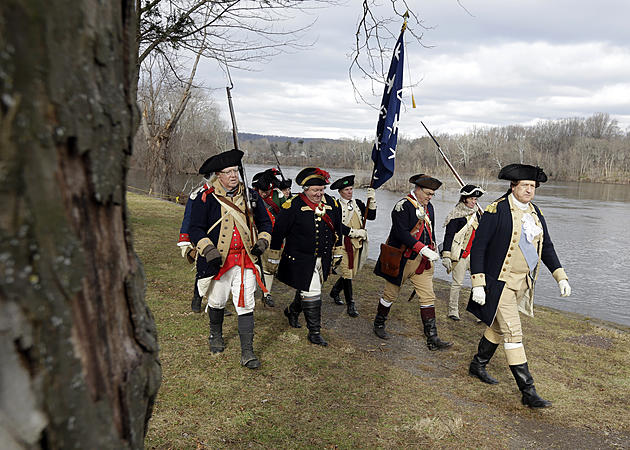 Washington crosses the Delaware on Christmas Day &#8230; finally