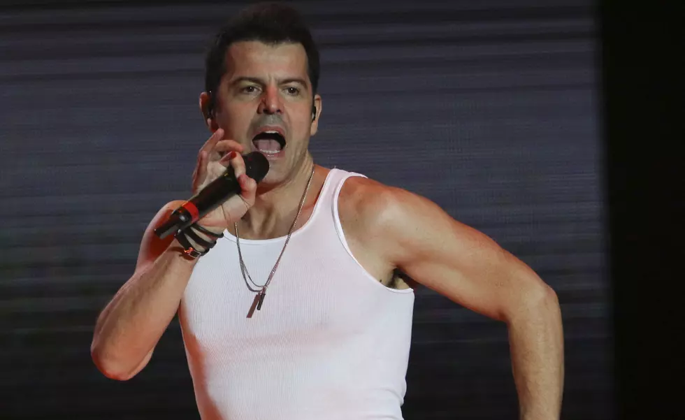 NJ woman duped into crime by phony 'New Kids' frontman, cops say