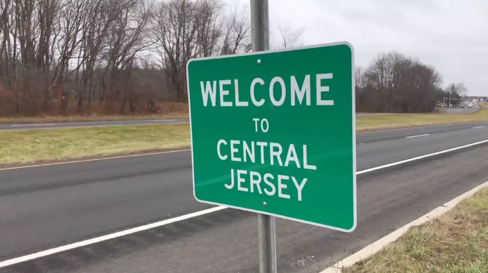 Fake sign or no fake sign, there is NO CENTRAL JERSEY