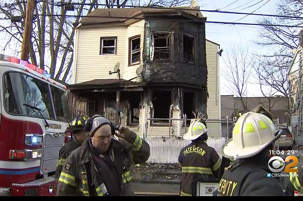 Police: NJ house fire kills 30-year-old man, leaves others hurt