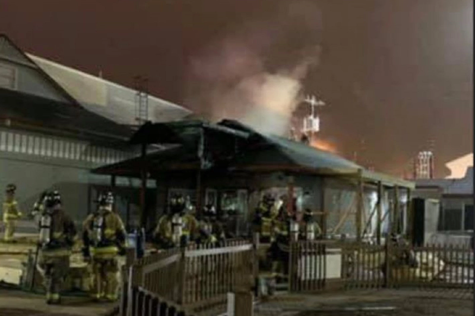 Fire destroys ice cream shop at Fantasy Island amusement park