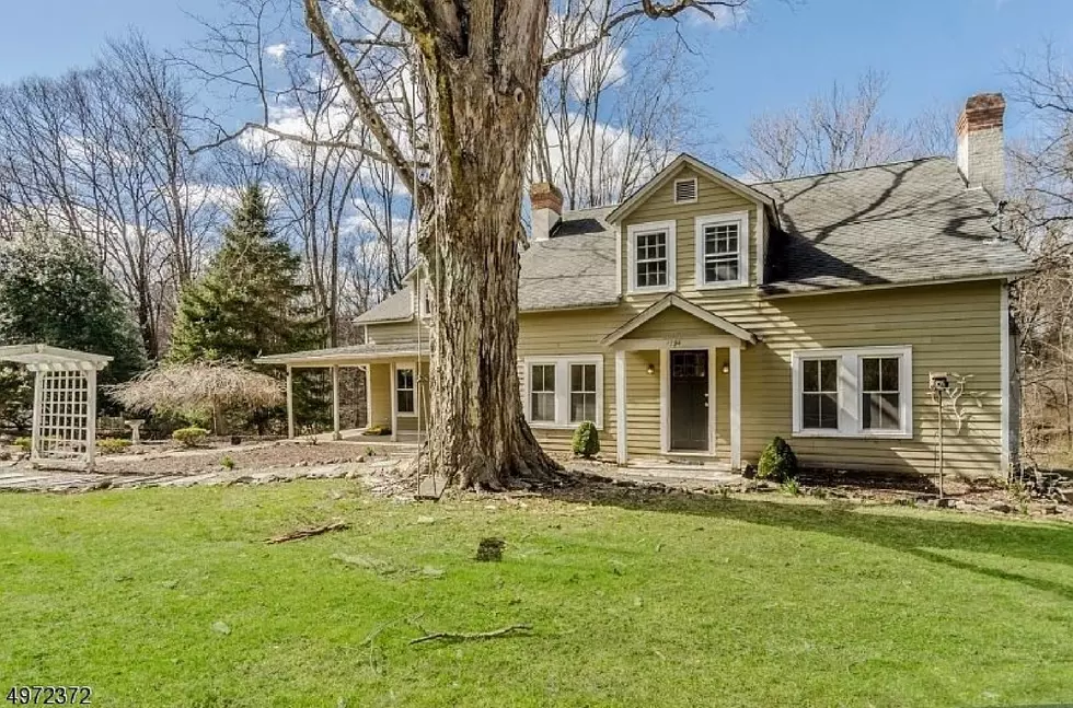 Check out this 18th century New Jersey house
