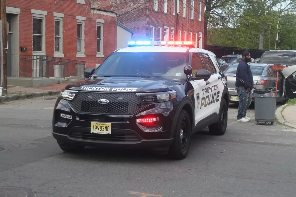 Gunshots fired into Trenton crowd leaves man dead, cops say