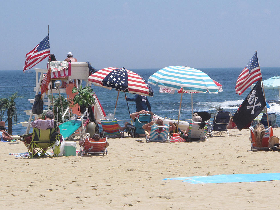 Why Murphy is Worried About Big, Maskless Crowds at Beaches