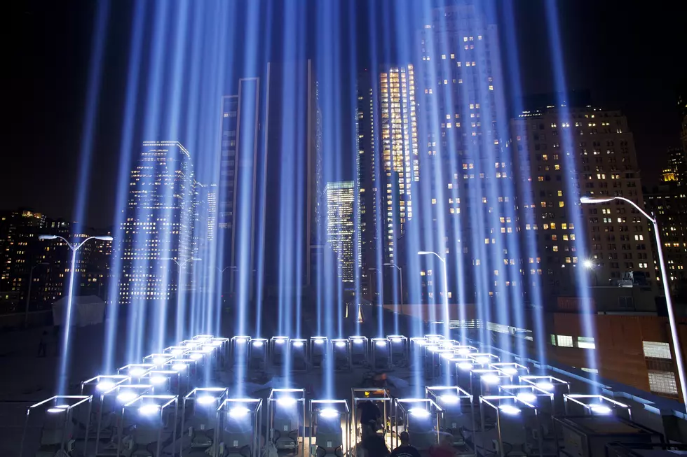 Gov. Cuomo brings back 9/11 light tribute after nonprofit had it nixed