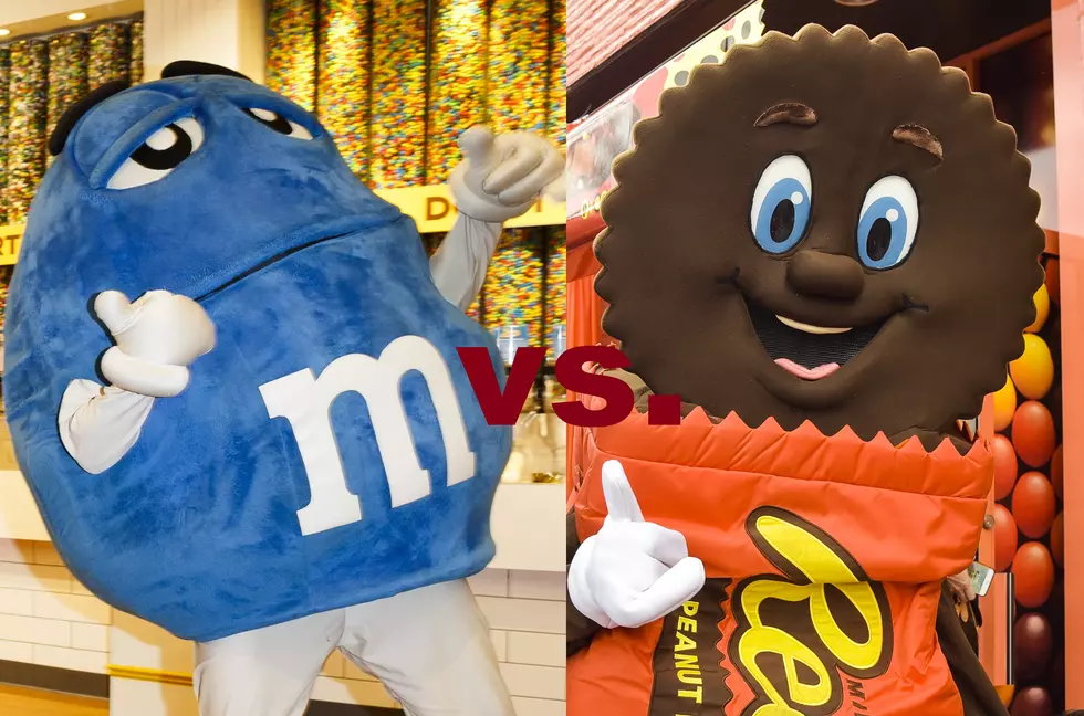 M&M's vs Peanut Butter Cups — vote in candy finals