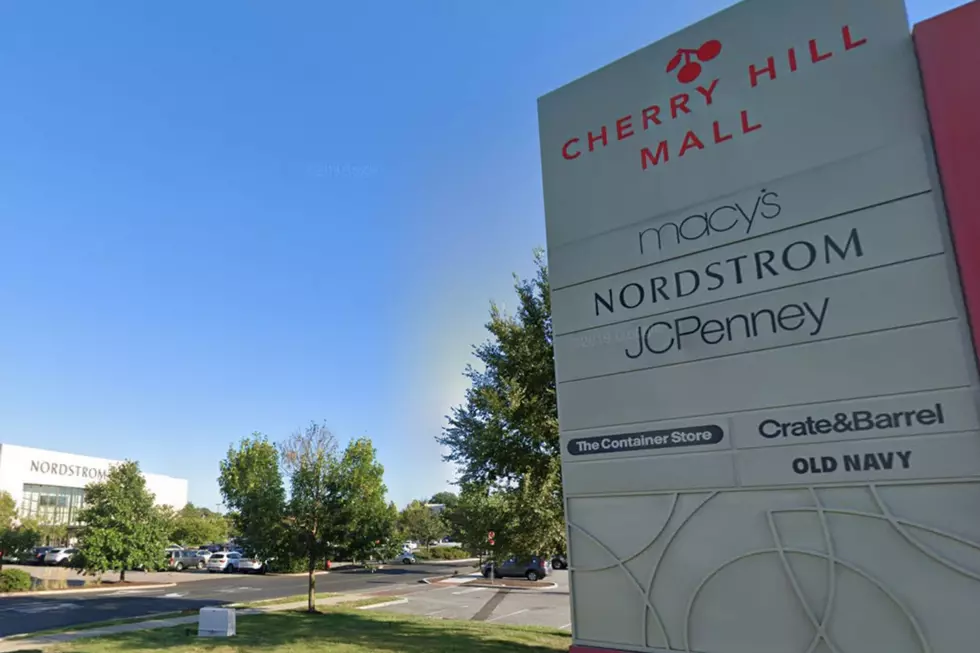 Malls In New Jersey: 10 Places To Shop, Eat And Spend The Day