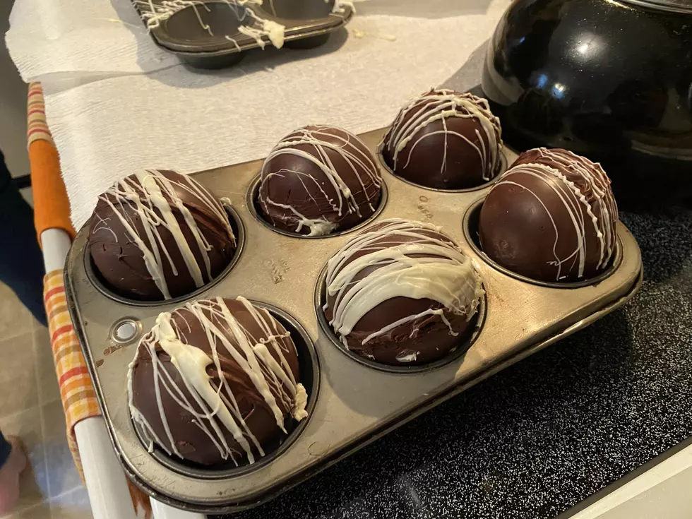 Winter holiday recipe: Make these easy hot chocolate bombs