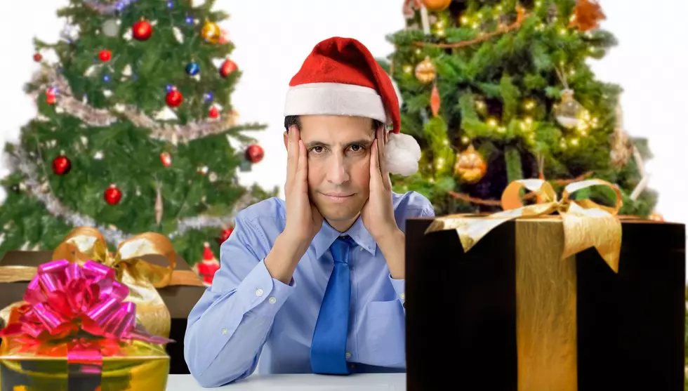 New survey reveals top distractions at the office during the holidays