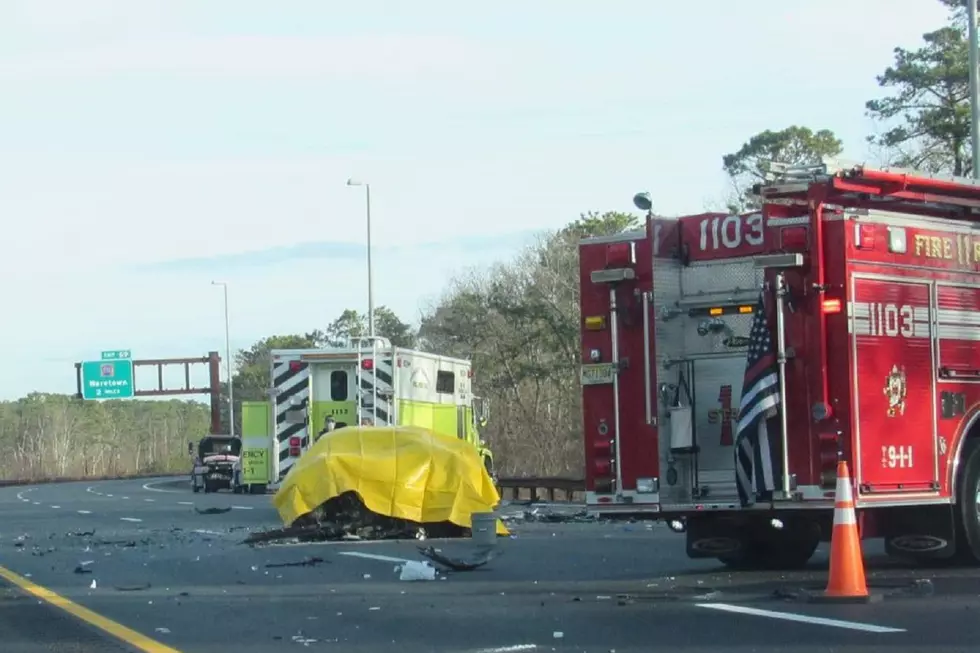 Wrong-way driver causes double-fatal crash on Parkway in Ocean County, cops say