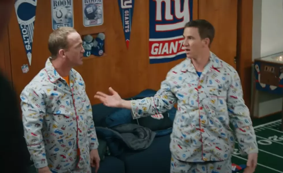 Eli and Peyton Manning in matching pjs in this epic Super Bowl ad