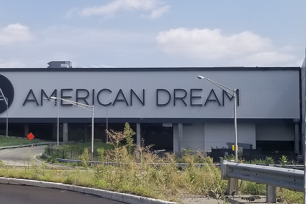 Barneys Seen Opening in New Jersey's American Dream Complex – WWD