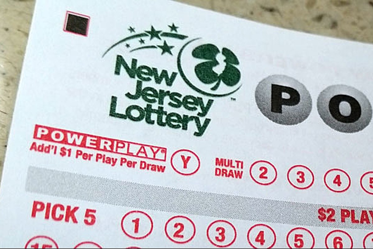 NJ Lottery Present Punch Game - Suburban Wife, City Life