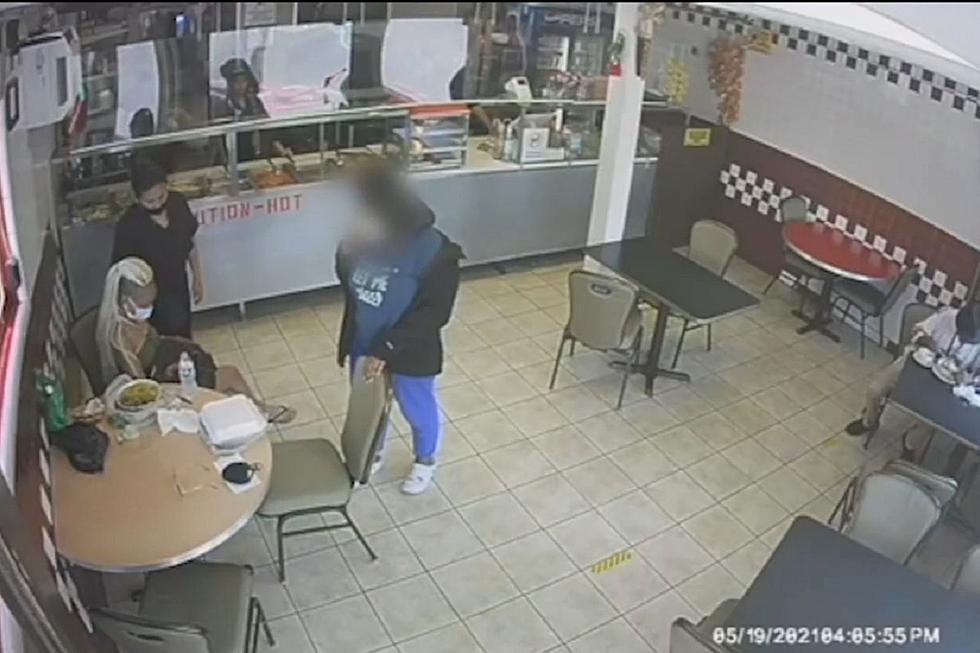 Teen mom hands off newborn to stranger at Jersey City, NJ restaurant