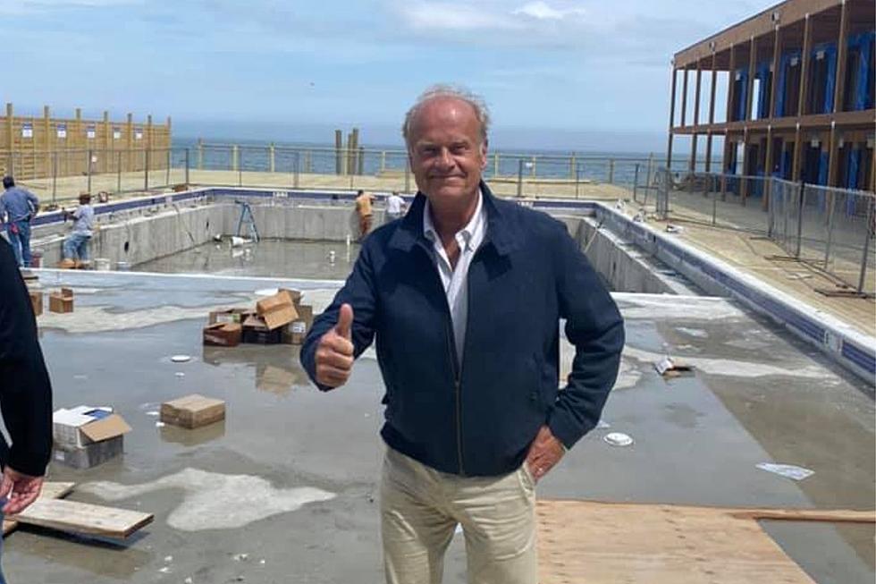 'Frasier' visits Ocean Club site in Seaside; theater plan delayed
