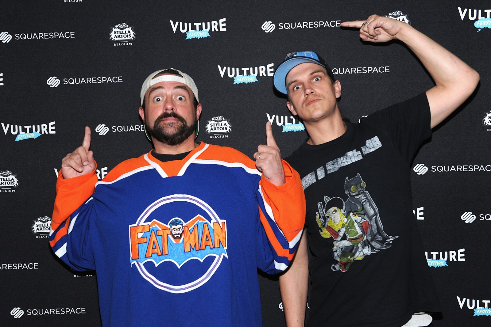 Silent Bob actor Kevin Smith shed his iconic hockey jersey