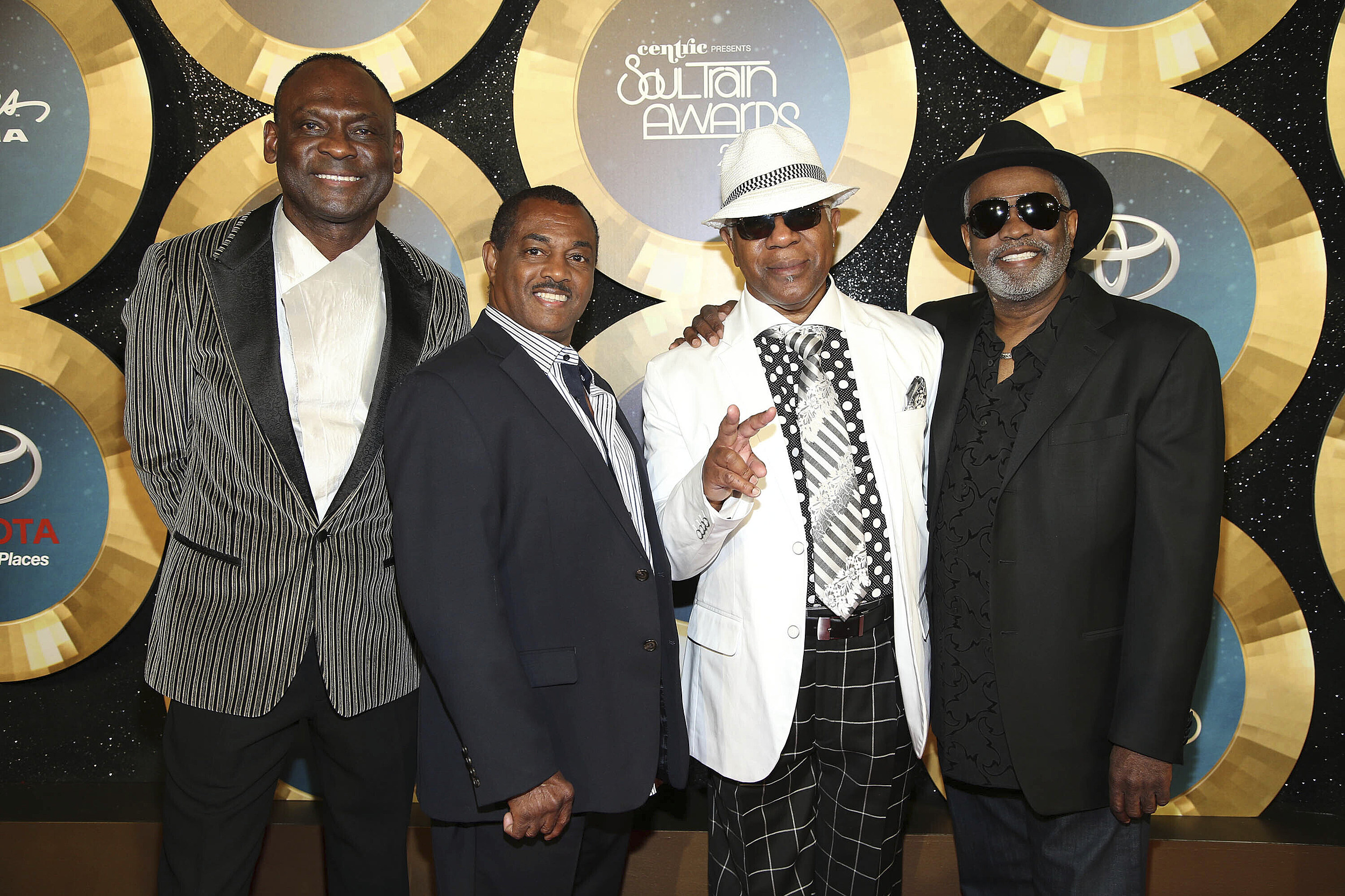 NJ legend dead Dennis Dee Tee Thomas of Kool and the Gang picture