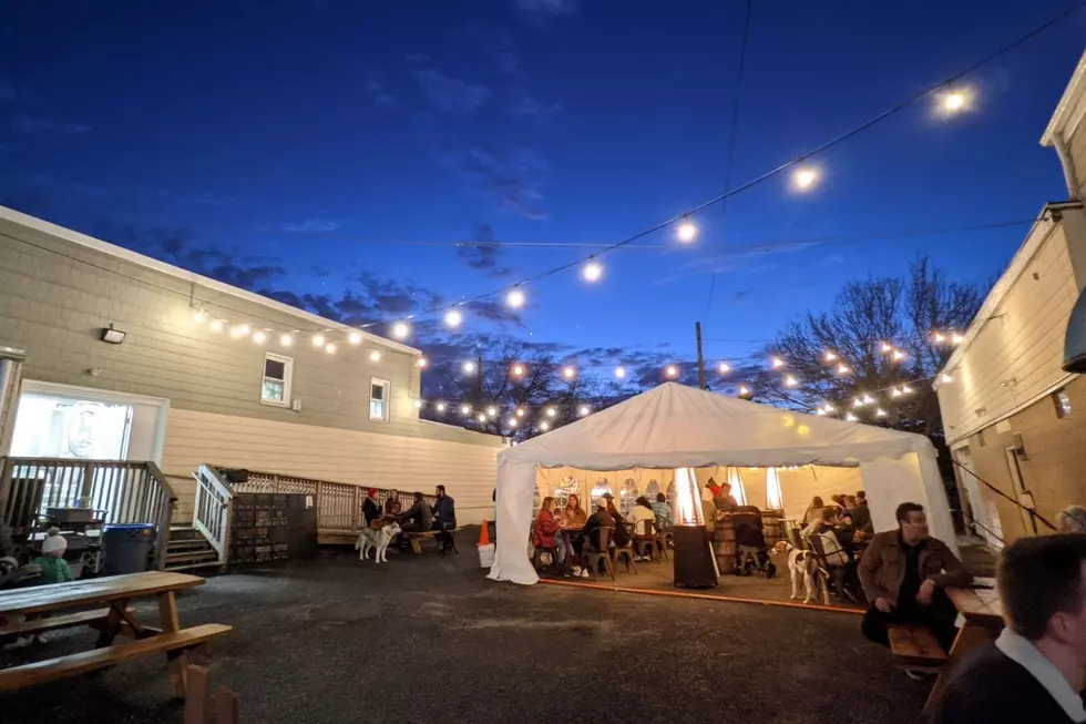 (Last Wave Brewing Company)
