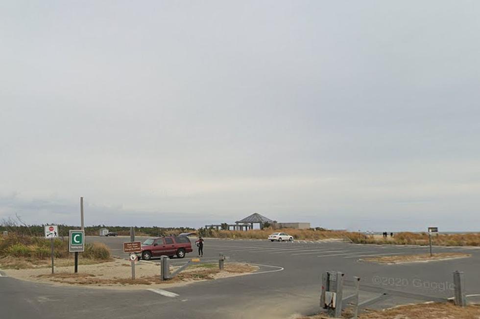 Swimmers rescued from ocean at un-guarded Sandy Hook, NJ beach