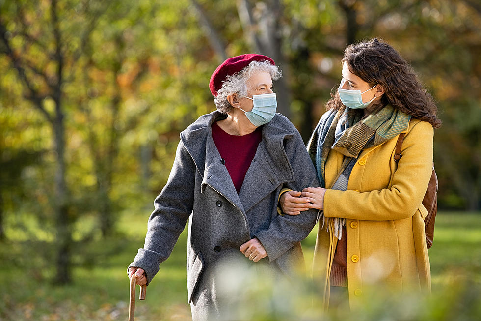 Hackensack Meridian Health Answers: Should I Wear a Mask During Flu Season?
